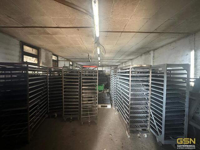 17-İZMİR BORNOVA PINARBAŞINDA SATILIK İŞYERİ VE ARAZİ